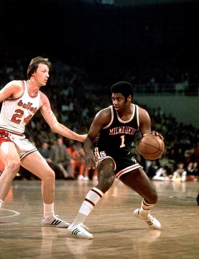 的进攻全面 的进攻全面