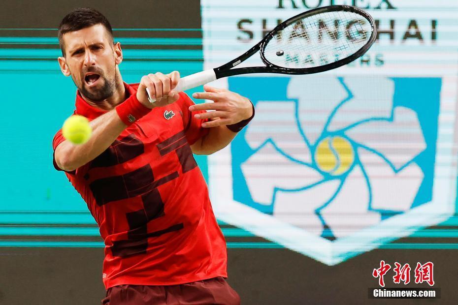 队报：穆阿尼已经抵达伦敦，即将接受热刺的体检